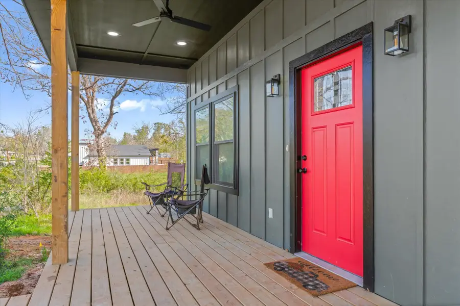 902 N Spring Street, Grand Saline, TX 75140 - #3