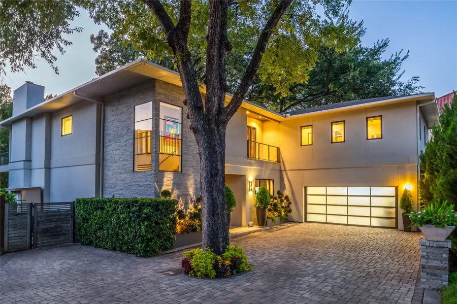 645 Kessler Reserve Court, Dallas, TX 75208 - #2