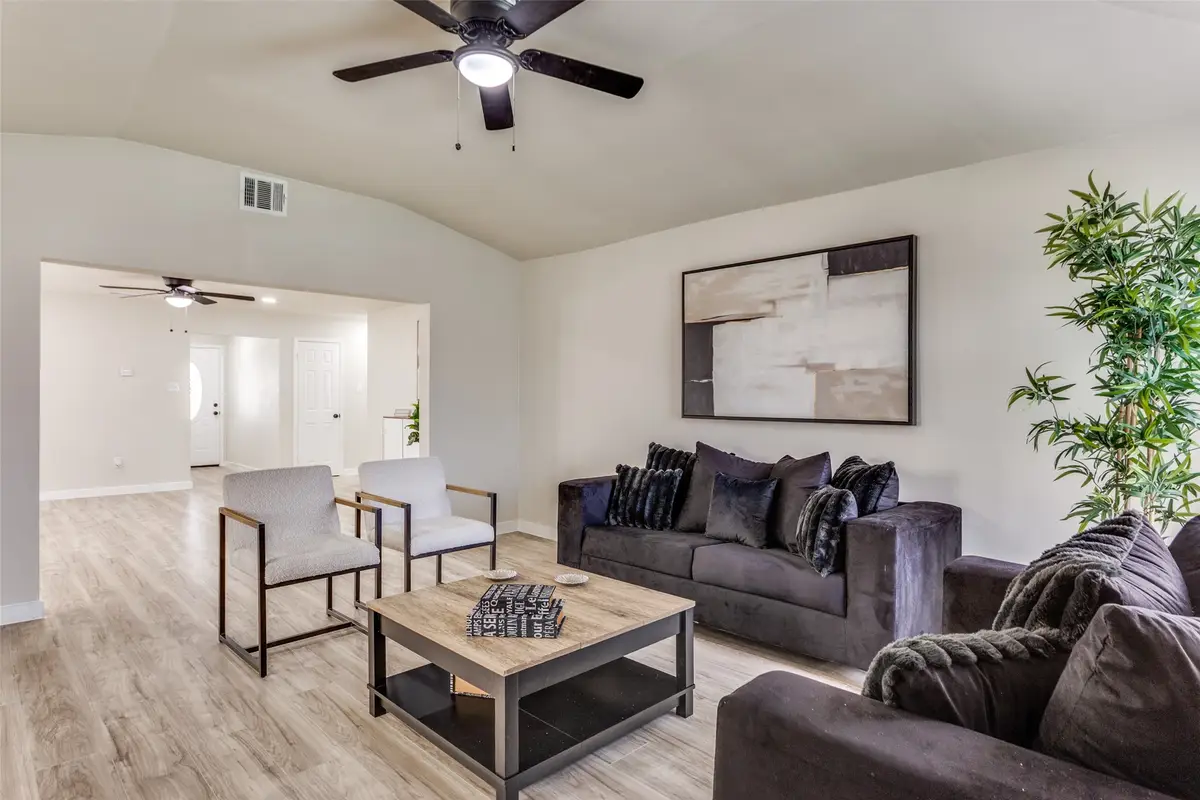 5624 Cando Drive, Fort Worth, TX 76134 - #1