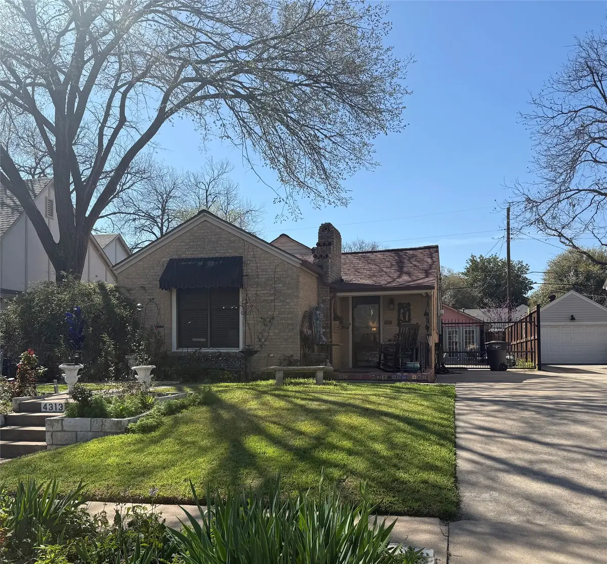 4313 El Campo Avenue, Fort Worth, TX 76107 - #1