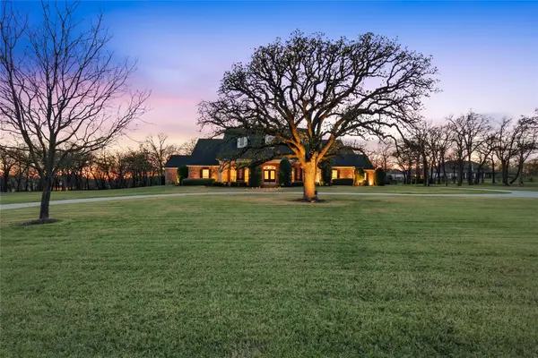519 E Hickory Ridge Circle, Argyle, TX 76226