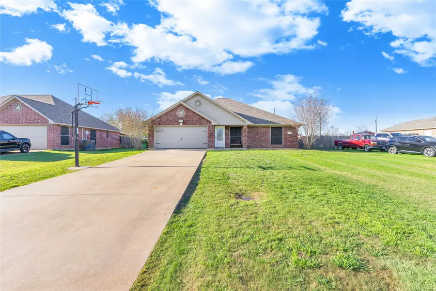 803 Green Street, Rio Vista, TX 76093 - #2