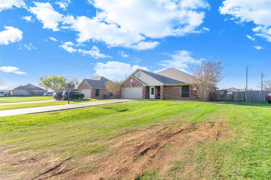 803 Green Street, Rio Vista, TX 76093 - #3