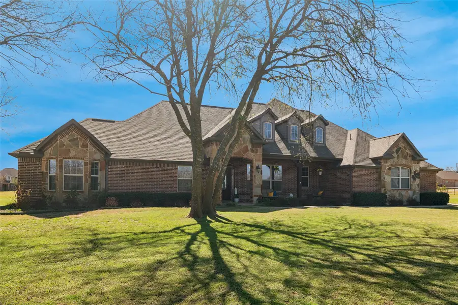 82 Forest Hills Circle, Gunter, TX 75058 - #3