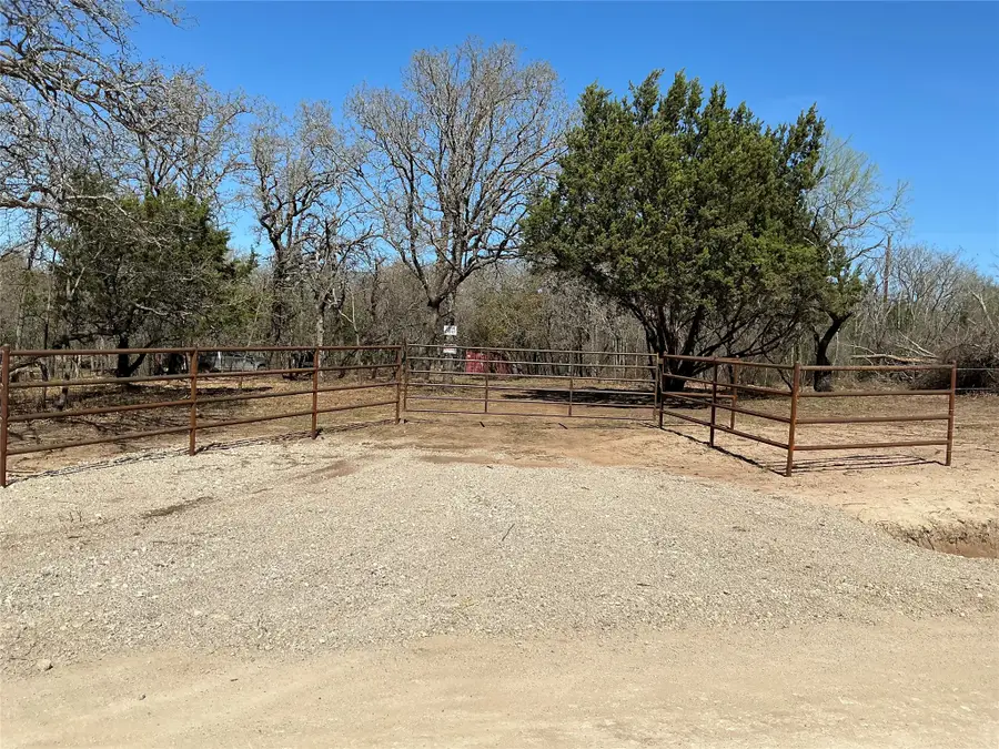 11185 County Road 401, Stephenville, TX 76446 - #3