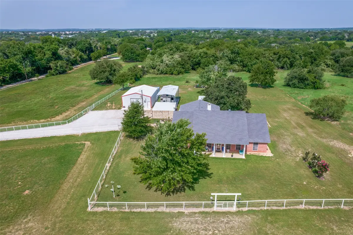 2400 Springfield Road, Springtown, TX 76082 - #1