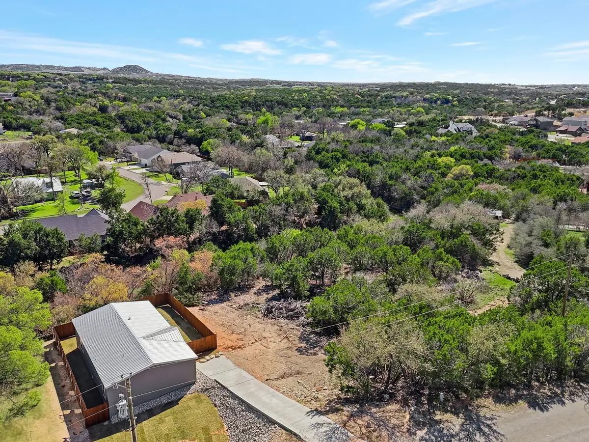 817 Thicket Trail, Granbury, TX 76048 - #1