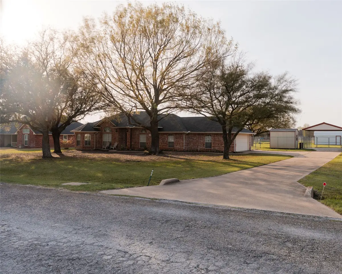 111 Fox Trail, Red Oak, TX 75154 - #1