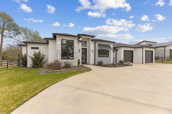 1515 N Fielder Road, Arlington, TX 76012