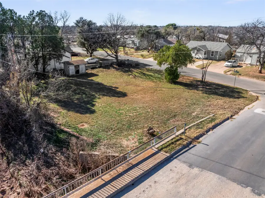 3041 S 9th Street, Abilene, TX 79605 - #2