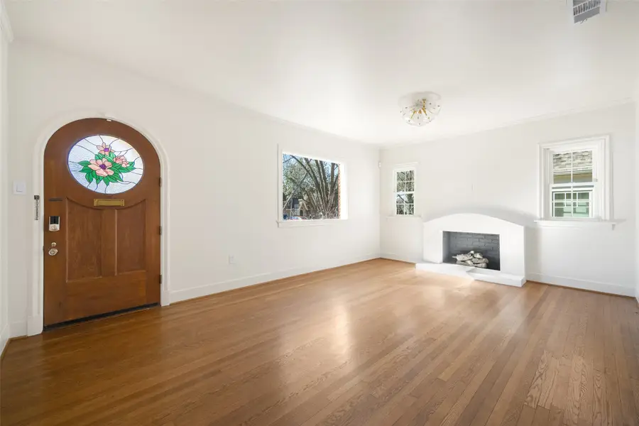 5623 Mccommas Boulevard, Dallas, TX 75206 - #2