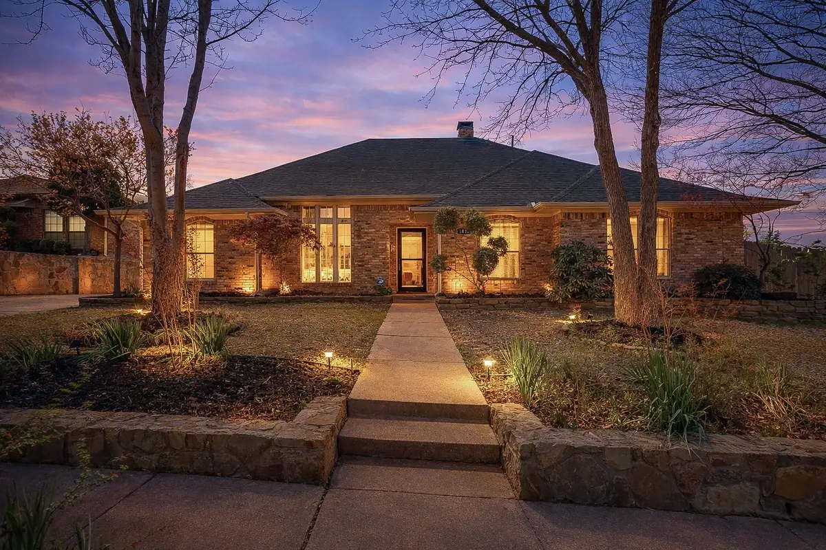 1021 Old Mill Circle, Irving, TX 75061 - #1