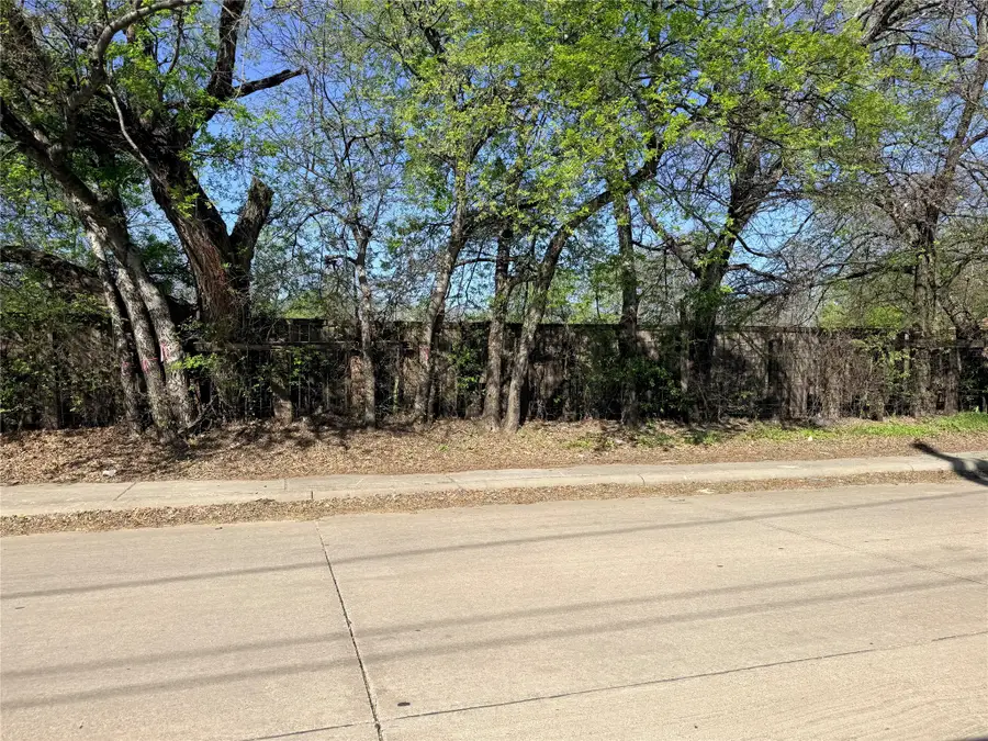 3427 Nbewley, Fort Worth, TX 76117 - #3