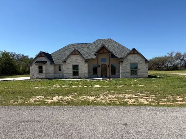 129 Heritage Springs Drive, Weatherford, TX 76087