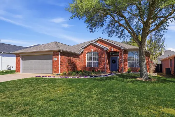 1635 Nightingale Lane, Corinth, TX 76210