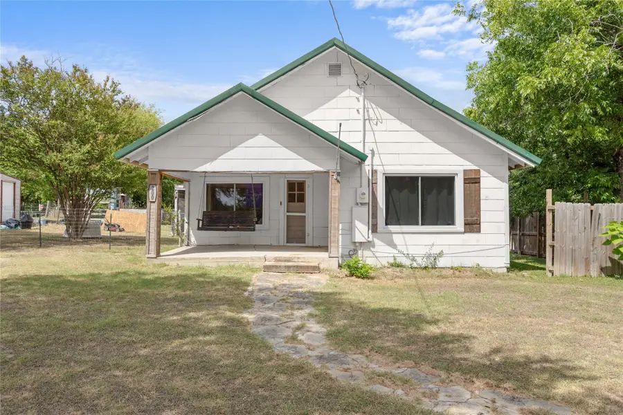 200 S Cleveland, Meridian, TX 76665 - #3