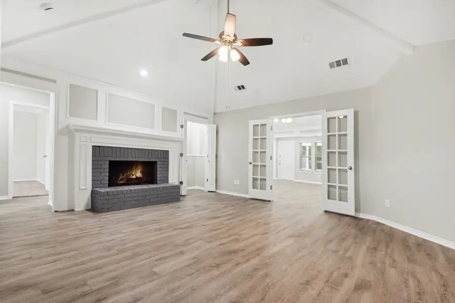 3233 David Drive, Hurst, TX 76054 - #3