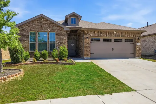 2502 Sunburst Drive, Glenn Heights, TX 75154