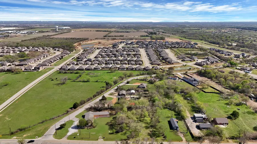 1459 W Broad Street, Mansfield, TX 76063 - #2