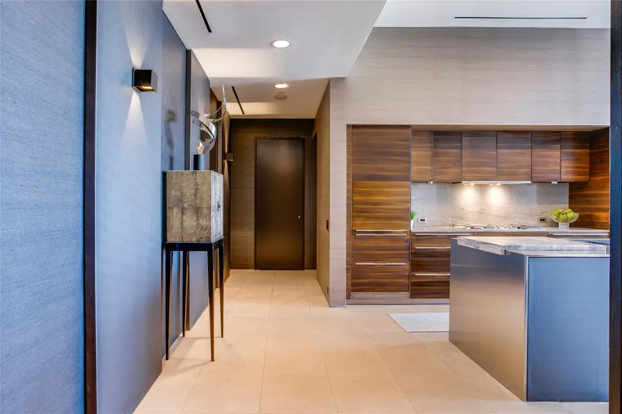 1717 Arts Plaza #1910, Dallas, TX 75201 - #3