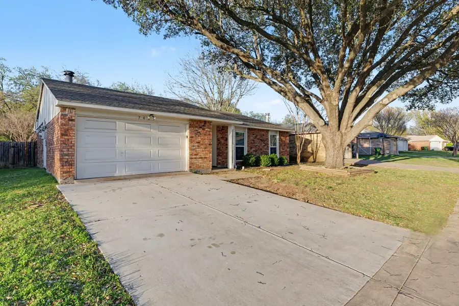 7427 Sandhurst Lane N, North Richland Hills, TX 76182 - #2