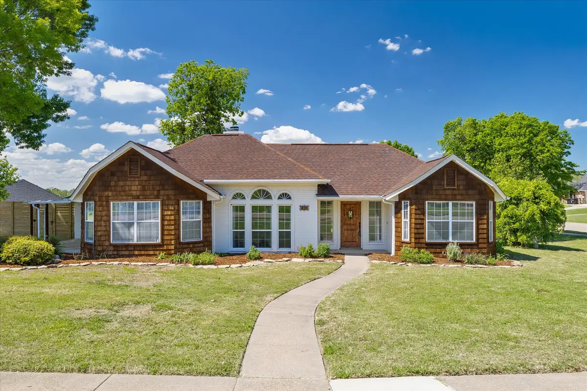 311 Creekview Circle, Crandall, TX 75114 - #1
