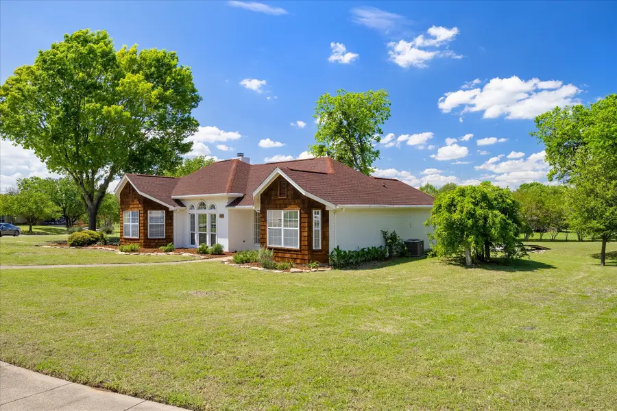 311 Creekview Circle, Crandall, TX 75114 - #3