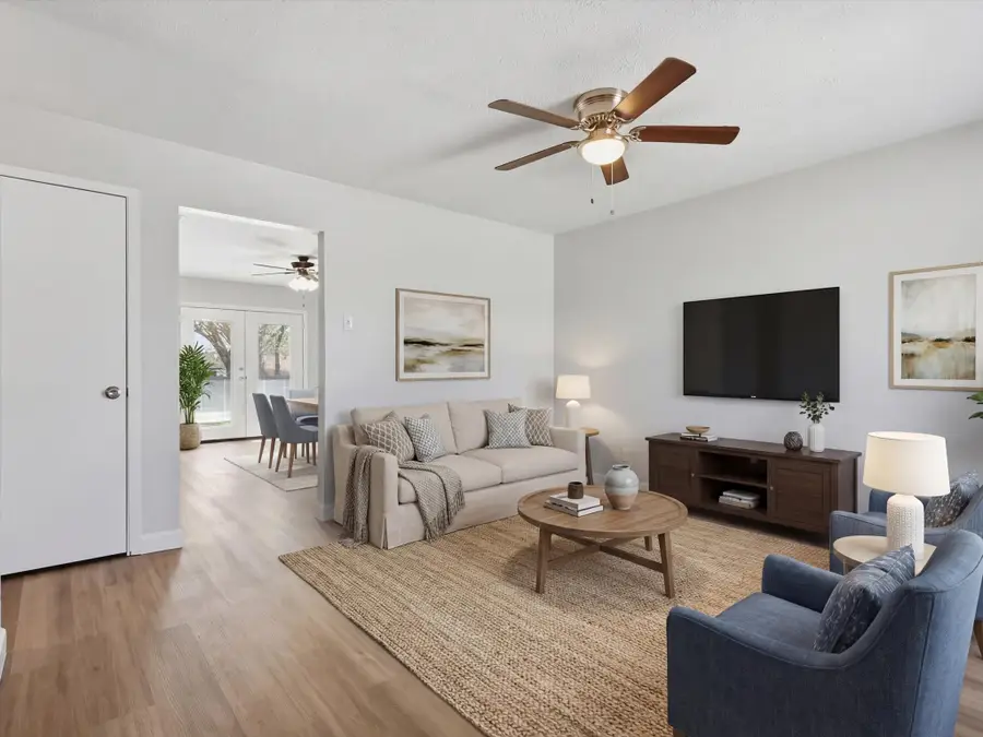 2816 Winslow Street, Irving, TX 75062 - #2