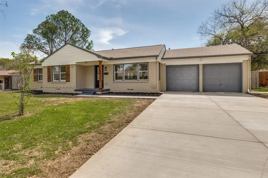 1542 W 5th Street, Irving, TX 75060 - #2