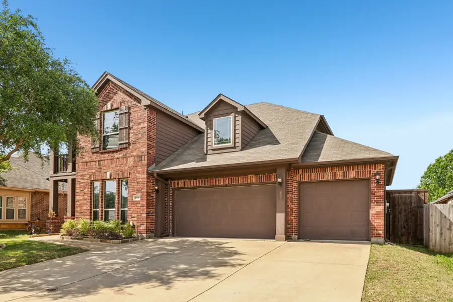 8308 Spitfire Trail, Aubrey, TX 76227 - #2