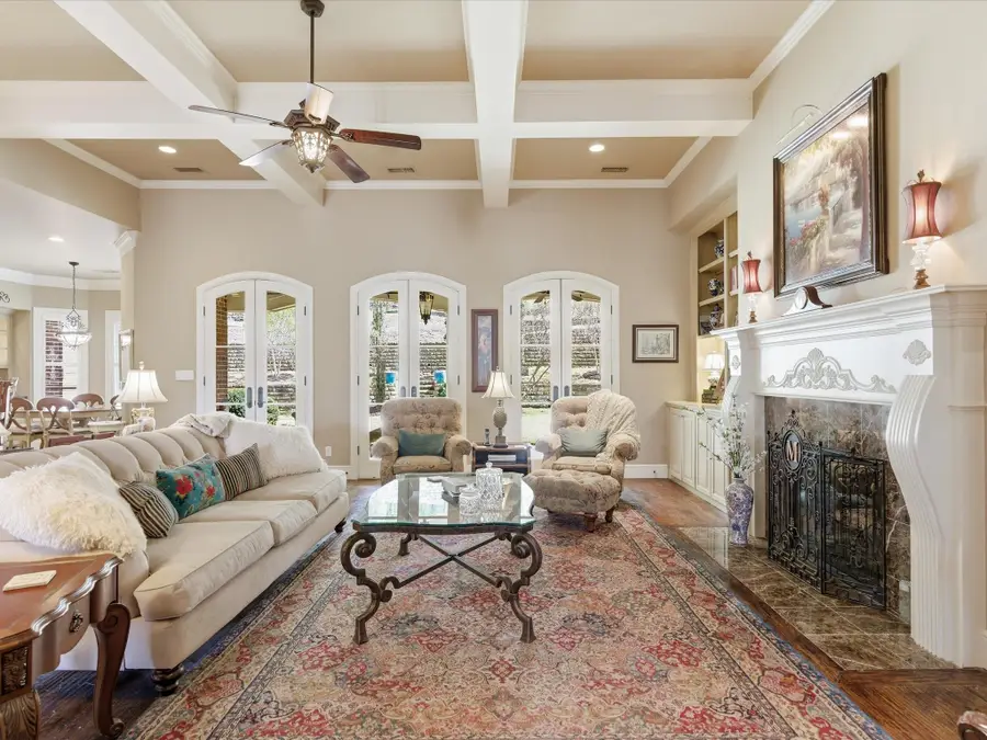 809 Lake Breeze Drive, Highland Village, TX 75077 - #2