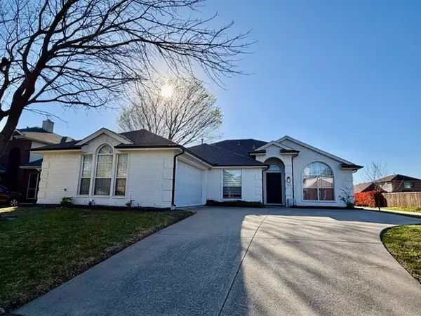 1811 Country Walk Lane, Wylie, TX 75098