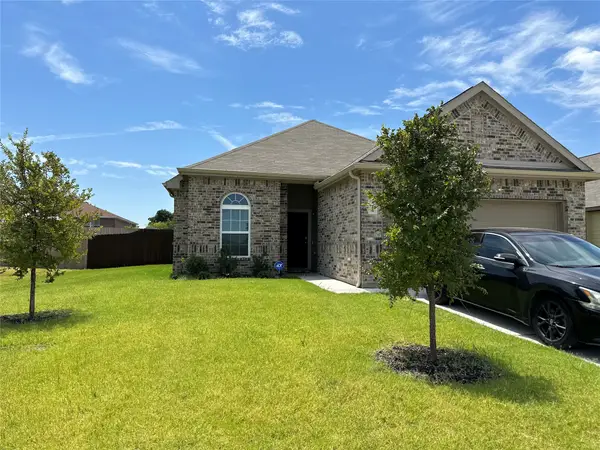 424 Livingston Drive, DeSoto, TX 75115