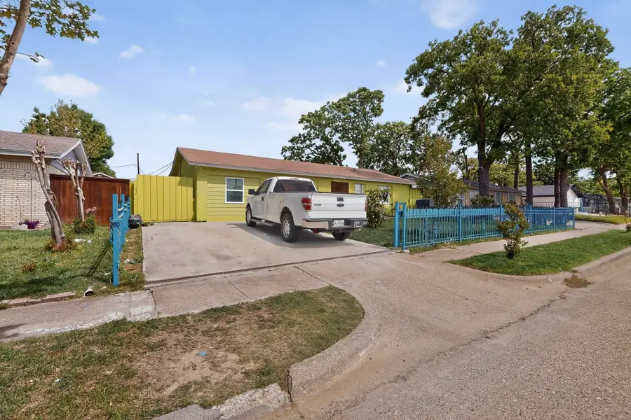 9805 Grady Lane, Dallas, TX 75217 - #2