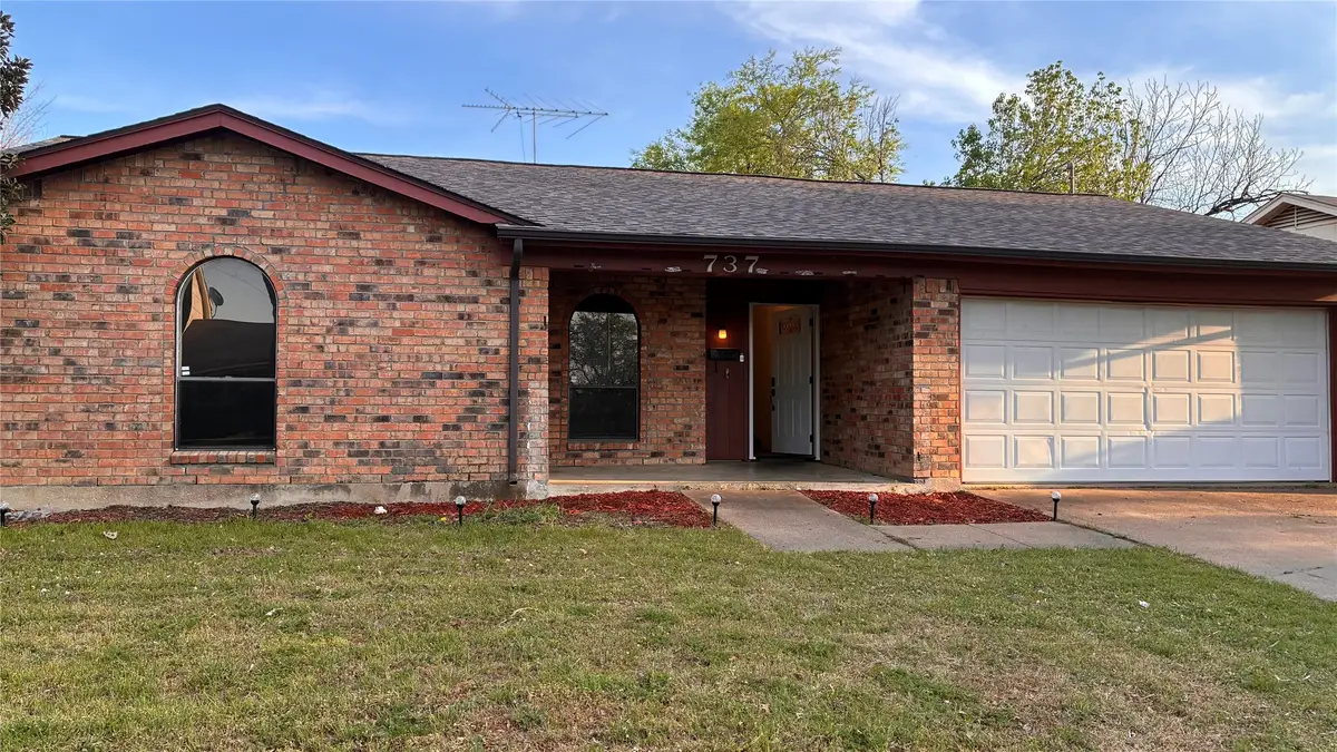 737 Ash Street, Burleson, TX 75028 - #1