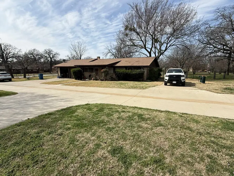 506 Charyl Lynn Drive, Argyle, TX 76226 - #2