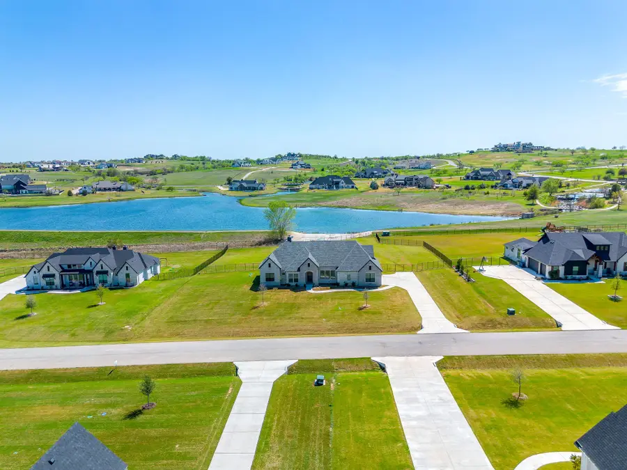 329 Mescalero Street, Aledo, TX 76008 - #3