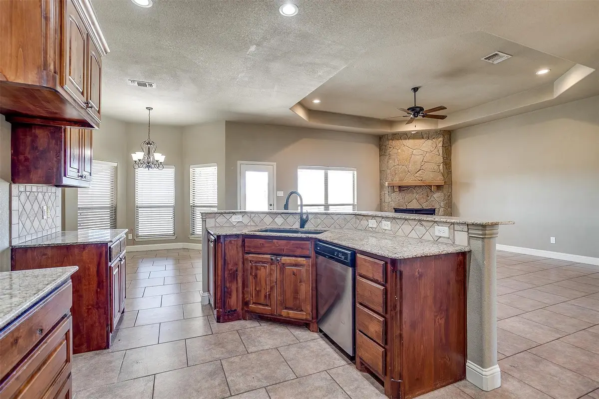 140 Champion Court, Weatherford, TX 76087 - #1