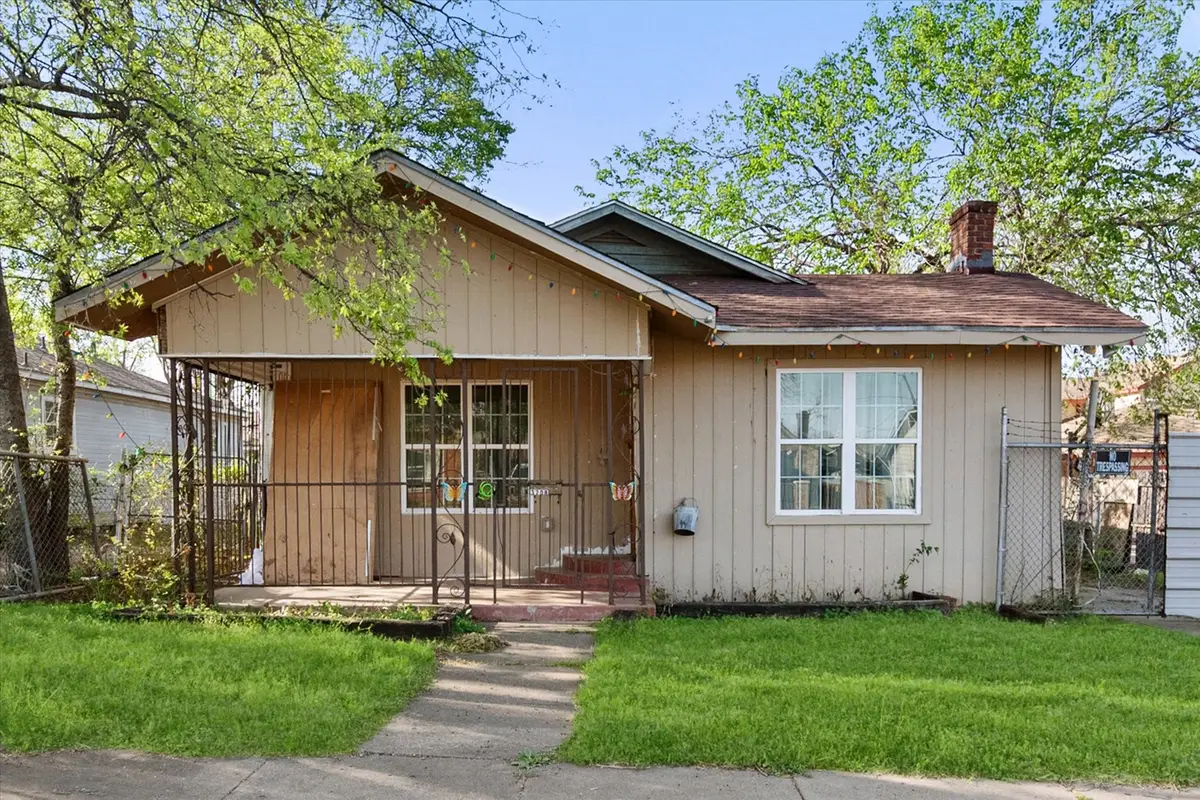 3708 Avenue M, Fort Worth, TX 76105 - #1