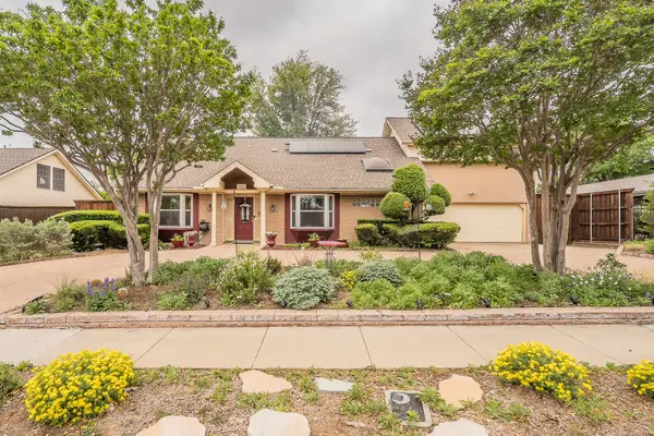 1227 Farnham Court E, Irving, TX 75062