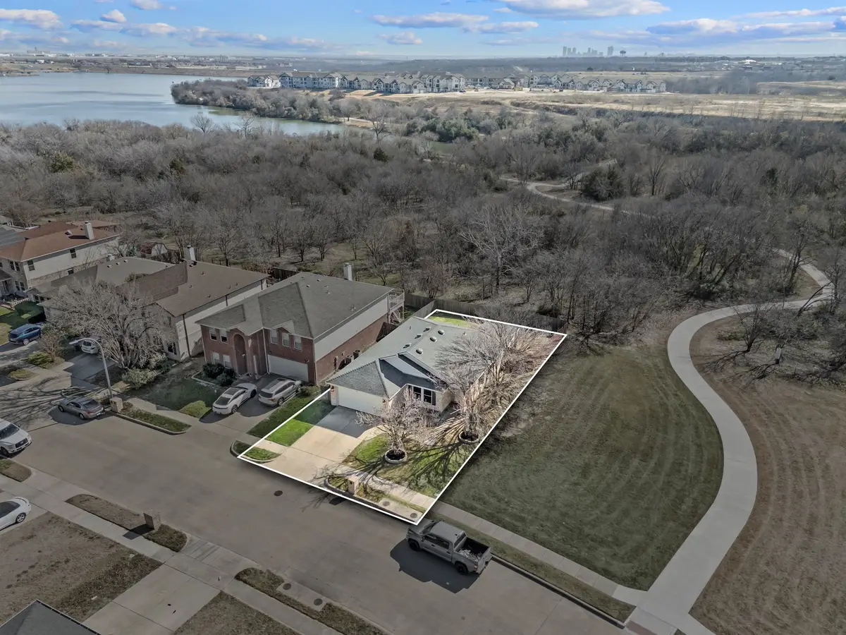 5377 Kingsknowe Parkway, Fort Worth, TX 76135 - #1