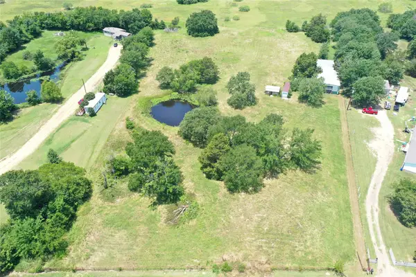 381 Paddock Drive #B, Mabank, TX 75156