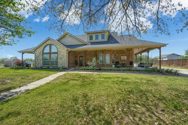 105 N Jones Street, Royse City, TX 75189