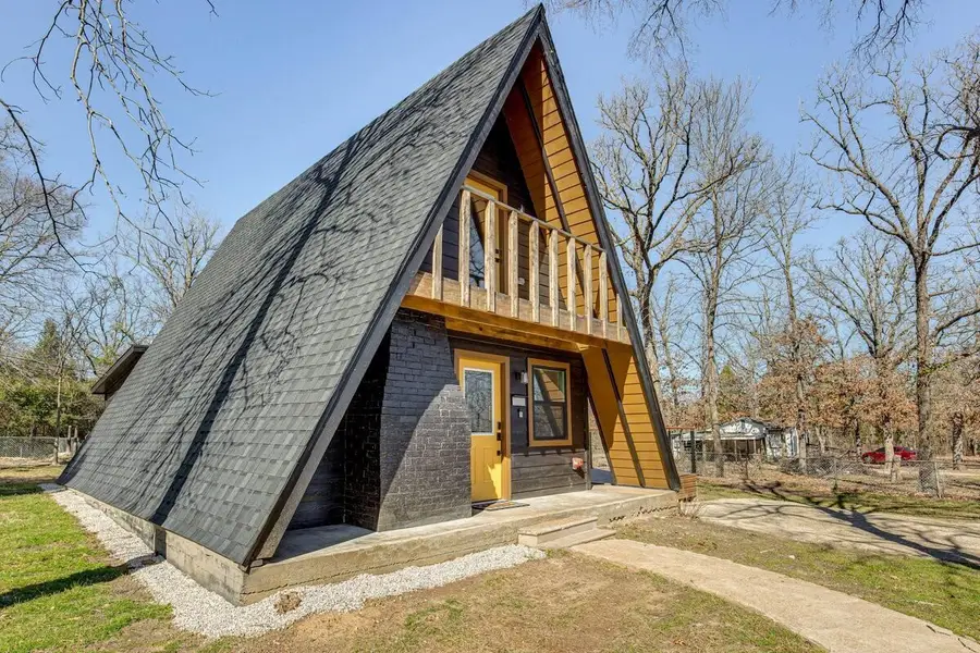 5248 Sam Houston Drive, Log Cabin, TX 75148 - #2