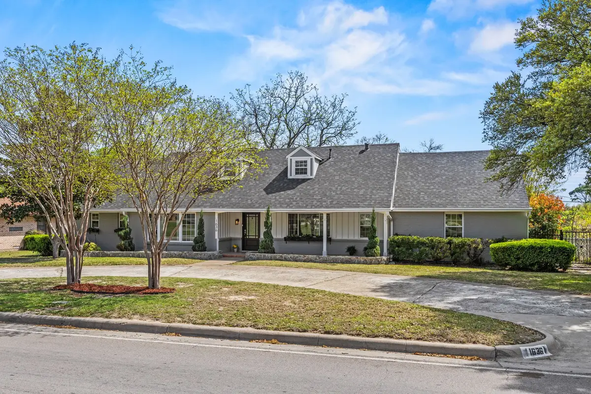 1636 W Red Bird Lane, Dallas, TX 75232 - #1
