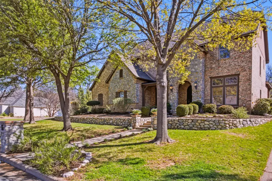 1833 Southpark Drive, Arlington, TX 76013 - #2