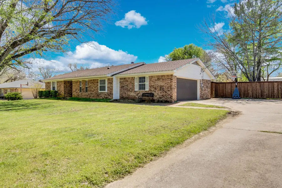 114 Jean Lane, Burleson, TX 76028 - #2