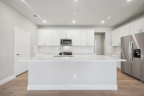 6002 Broadacre Drive, Princeton, TX 75071