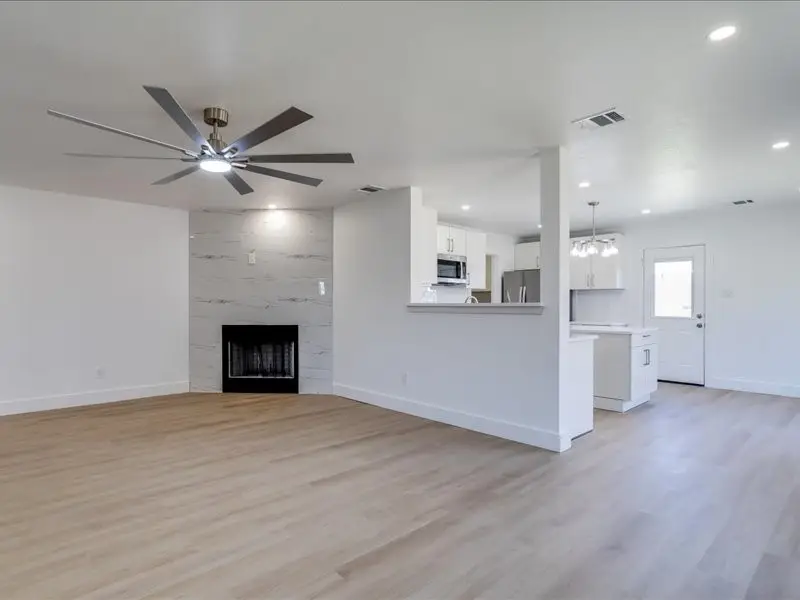 245 Silver Lake Trail, Fort Worth, TX 76140 - #2