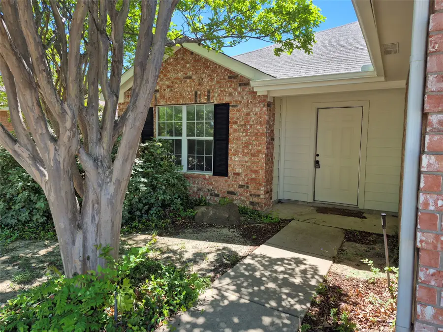 1001 Rock Springs Drive, Burleson, TX 76028 - #3